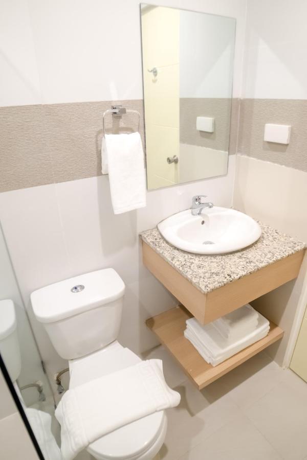 Bridge Hotel Cagayan de Oro Eksteriør billede